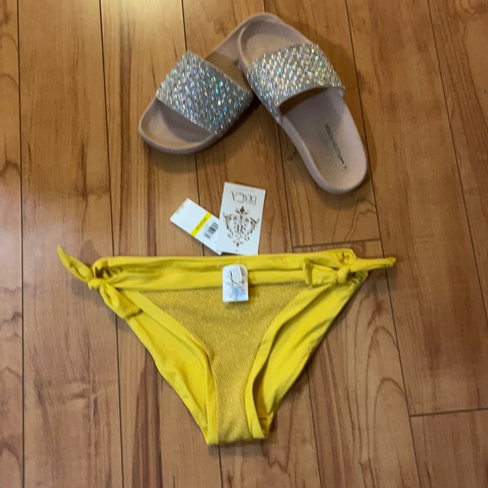 BECCA medium gold sparkle hipster bottoms64$ Sassy